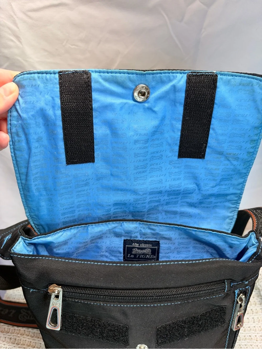 Le Tigre vintage cross body Bag with Blue Stitching